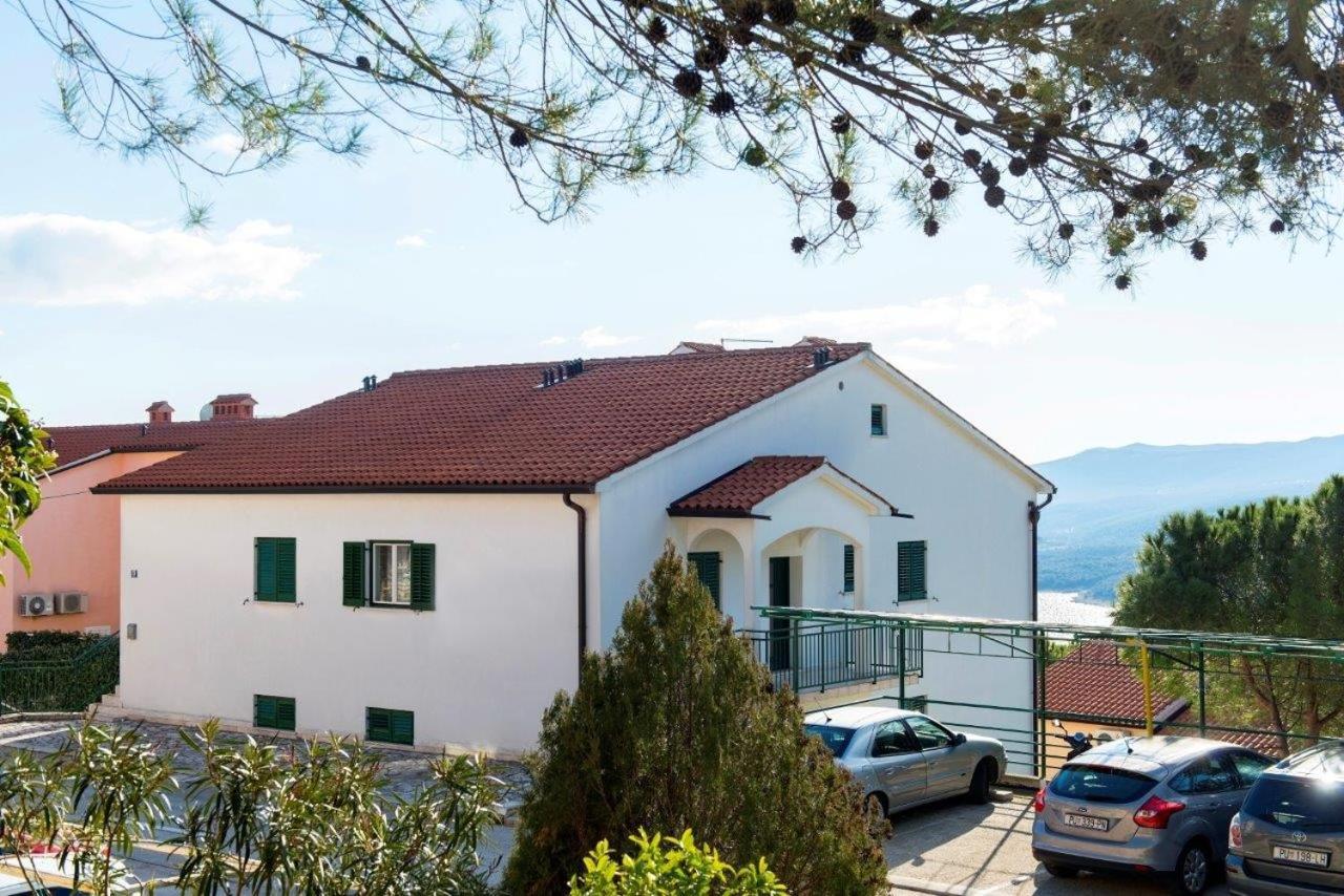 Apartments With A Parking Space Rabac, Labin - 6464 Экстерьер фото
