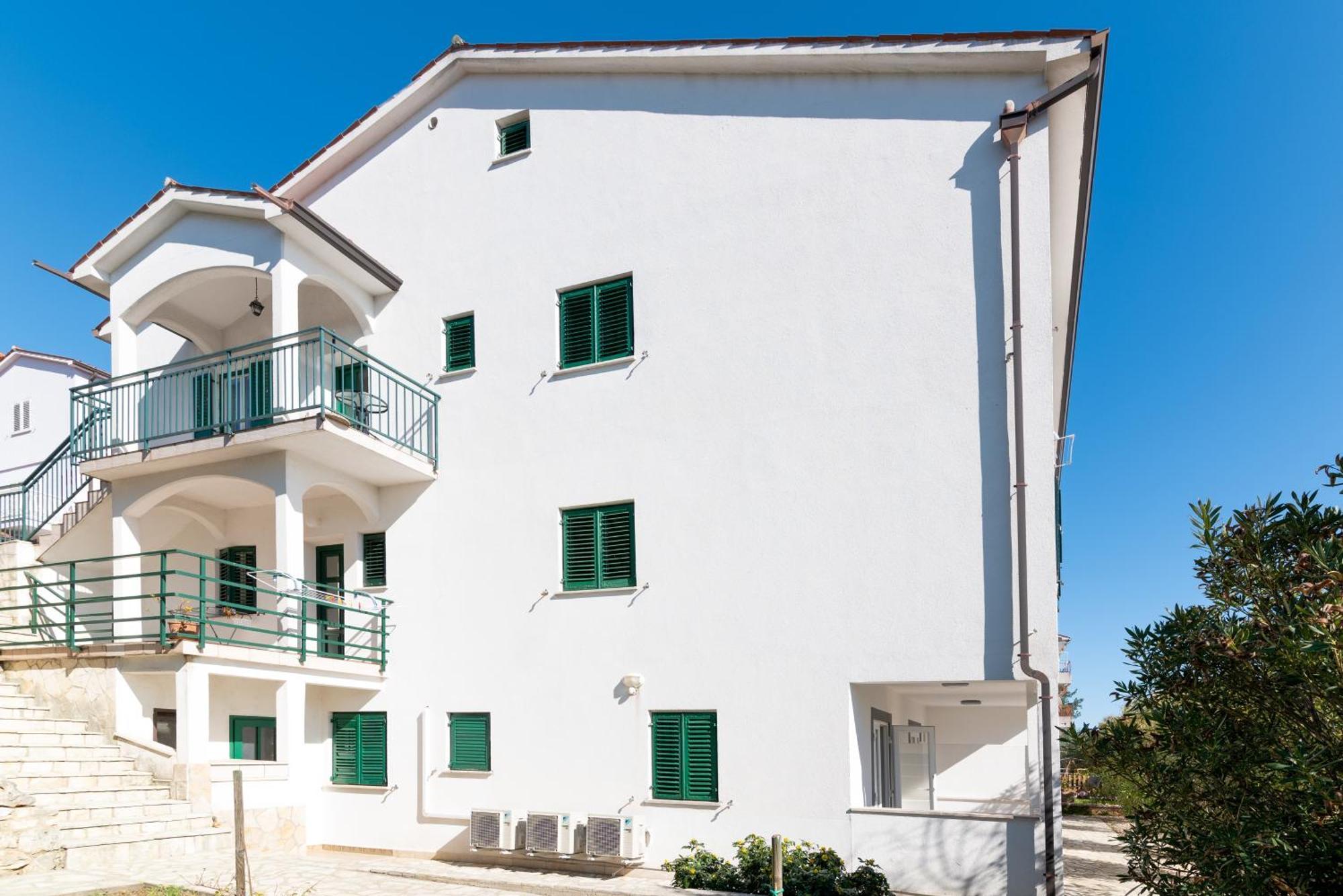 Apartments With A Parking Space Rabac, Labin - 6464 Экстерьер фото